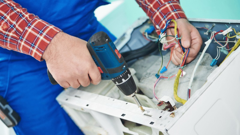 Taraklı Mitsubishi Mitsubishi çamaşır makinesi kart tamiri – Su almama arızası orijinal parça ile giderildi. - Teknik servis örneği